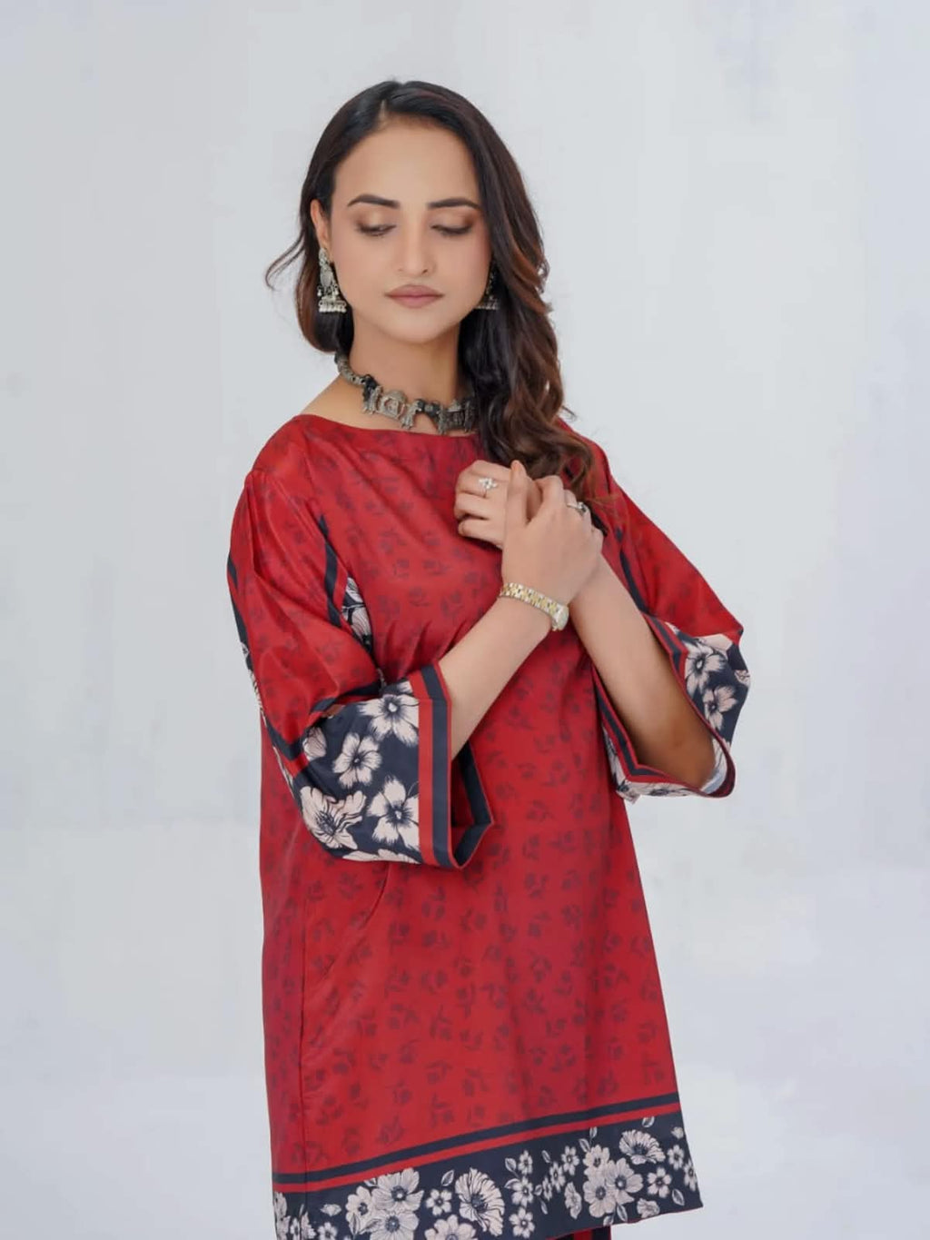 Surkhi Silk 2PC Stitched